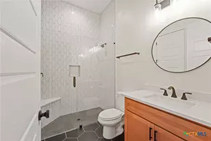 670 Magazine Ave, New Braunfels, TX 78130 - Photo 19