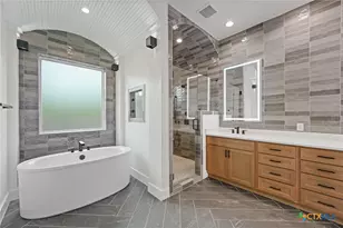 670 Magazine Ave, New Braunfels, TX 78130 - Photo 41