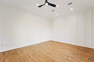 670 Magazine Ave, New Braunfels, TX 78130 - Photo 43