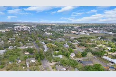 505 S Summer Street, Lampasas, TX 76550 - Photo 29