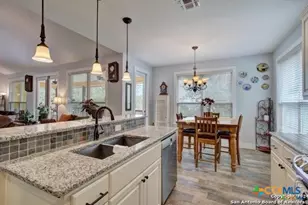 520 Monarch, Canyon Lake, TX 78133 - Photo 9