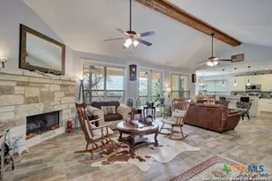 520 Monarch, Canyon Lake, TX 78133 - Photo 5