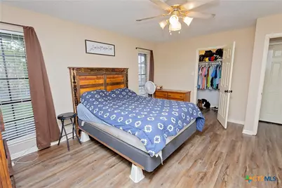 227 Briarmeadow Lane, Victoria, TX 77904 - Photo 11