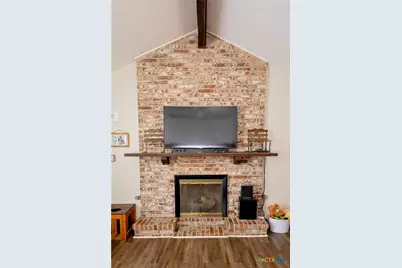 227 Briarmeadow Lane, Victoria, TX 77904 - Photo 5