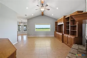 15 Huron St, Victoria, TX 77905 - Photo 9