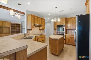 15 Huron St, Victoria, TX 77905 - Photo 19