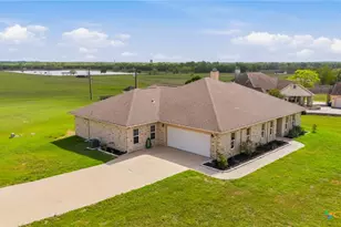 15 Huron St, Victoria, TX 77905 - Photo 39