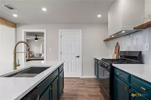 836 Cottletown Rd, Smithville, TX 78957 - Photo 19