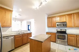 119 W Running Wolf Trail, Harker Heights, TX 76548 - Photo 7