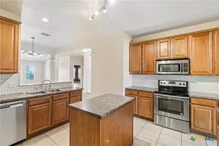 119 W Running Wolf Trail, Harker Heights, TX 76548 - Photo 9