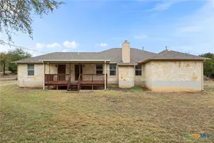 101 Queen Anne Cir, Canyon Lake, TX 78133 - Photo 25