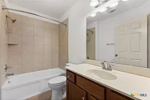 101 Queen Anne Cir, Canyon Lake, TX 78133 - Photo 21