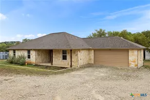 101 Queen Anne Cir, Canyon Lake, TX 78133 - Photo 33