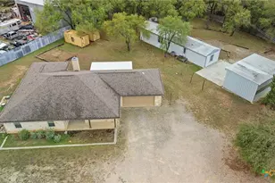 101 Queen Anne Cir, Canyon Lake, TX 78133 - Photo 31