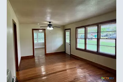 717 Surghnor Street, Belton, TX 76513 - Photo 3