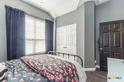 2745 Ridgeforest Drive, New Braunfels, TX 78130 - Photo 13