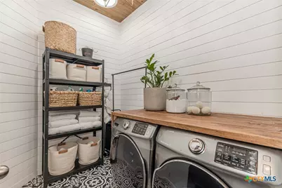 2745 Ridgeforest Drive, New Braunfels, TX 78130 - Photo 29