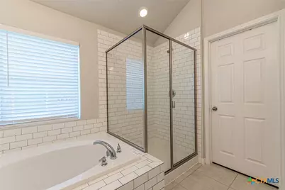 2745 Ridgeforest Drive, New Braunfels, TX 78130 - Photo 35