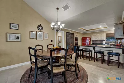 605 High Oaks Road, Canyon Lake, TX 78133 - Photo 7