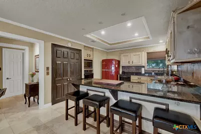 605 High Oaks Road, Canyon Lake, TX 78133 - Photo 9