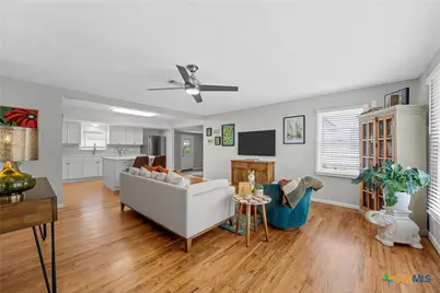 1100 N 66th Street, Waco, TX 76710 - Photo 5