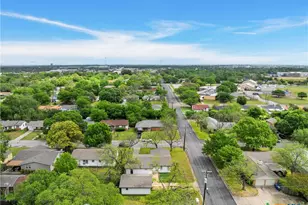 1100 N 66th St, Waco, TX 76710 - Photo 33