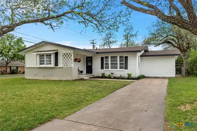 1100 N 66th Street, Waco, TX 76710 - Photo 1