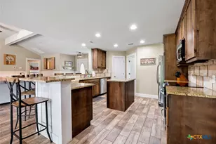 801 John Knox Rd, Fischer, TX 78623 - Photo 7