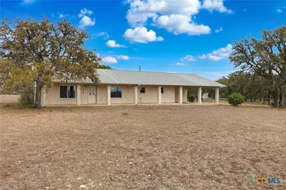 429 Booth Drive, San Marcos, TX 78666 - Photo 3