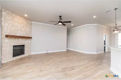 5213 Few Oaks Dr, Salado, TX 76571 - Photo 9