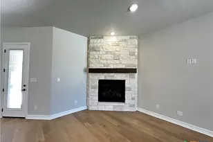 4315 Sunflower Ln, Temple, TX 76502 - Photo 7