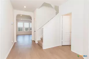 661 Bailey Park Dr, Jarrell, TX 76537 - Photo 7