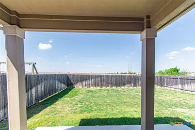 661 Bailey Park Drive, Jarrell, TX 76537 - Photo 31