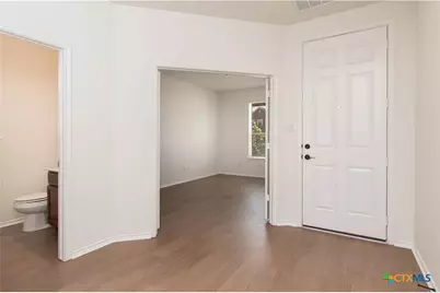 661 Bailey Park Drive, Jarrell, TX 76537 - Photo 5