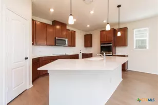 661 Bailey Park Dr, Jarrell, TX 76537 - Photo 11