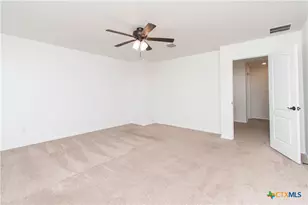 661 Bailey Park Dr, Jarrell, TX 76537 - Photo 15