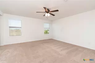 661 Bailey Park Dr, Jarrell, TX 76537 - Photo 15