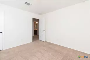 661 Bailey Park Dr, Jarrell, TX 76537 - Photo 25
