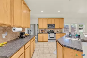 5705 Tumbled Stone Dr, Killeen, TX 76542 - Photo 3