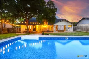 1306 Oakridge Dr, Round Rock, TX 78681 - Photo 21