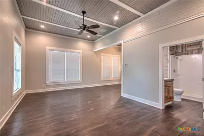 111 N 5th Street, Temple, TX 76501 - Photo 5