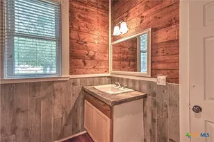 111 N 5th St, Temple, TX 76501 - Photo 13