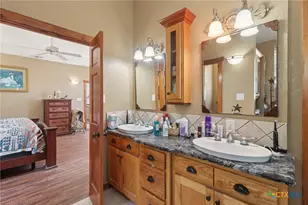 1891 State Hwy 97, Floresville, TX 78114 - Photo 13