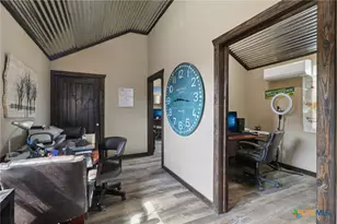 1891 State Hwy 97, Floresville, TX 78114 - Photo 23