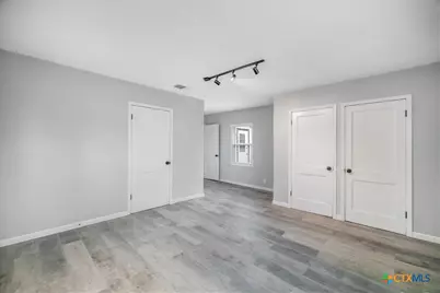 1610 E Rosebud Avenue, Victoria, TX 77901 - Photo 21