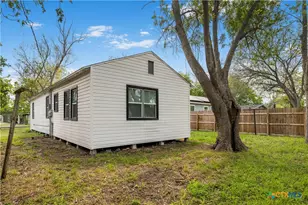 1610 E Rosebud Ave, Victoria, TX 77901 - Photo 21