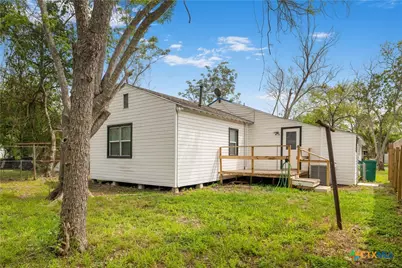 1610 E Rosebud Avenue, Victoria, TX 77901 - Photo 29