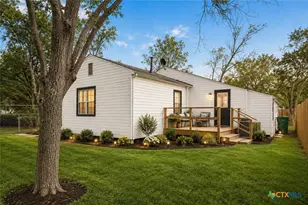 1610 E Rosebud Ave, Victoria, TX 77901 - Photo 27
