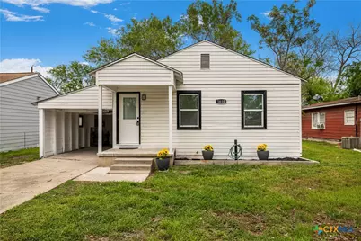 1610 E Rosebud Avenue, Victoria, TX 77901 - Photo 1