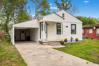 1610 E Rosebud Avenue, Victoria, TX 77901 - Photo 3